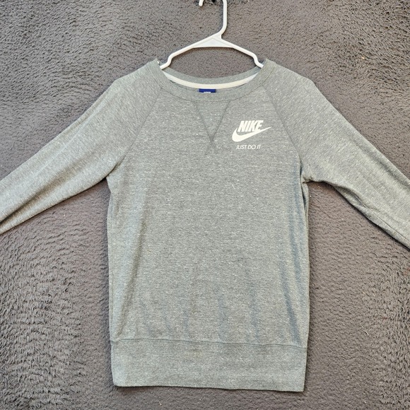 Nike Sweatshirt Womens XS Gray Just Do It Swoosh Logo Crewneck Raglan Athletic - Picture 1 of 8